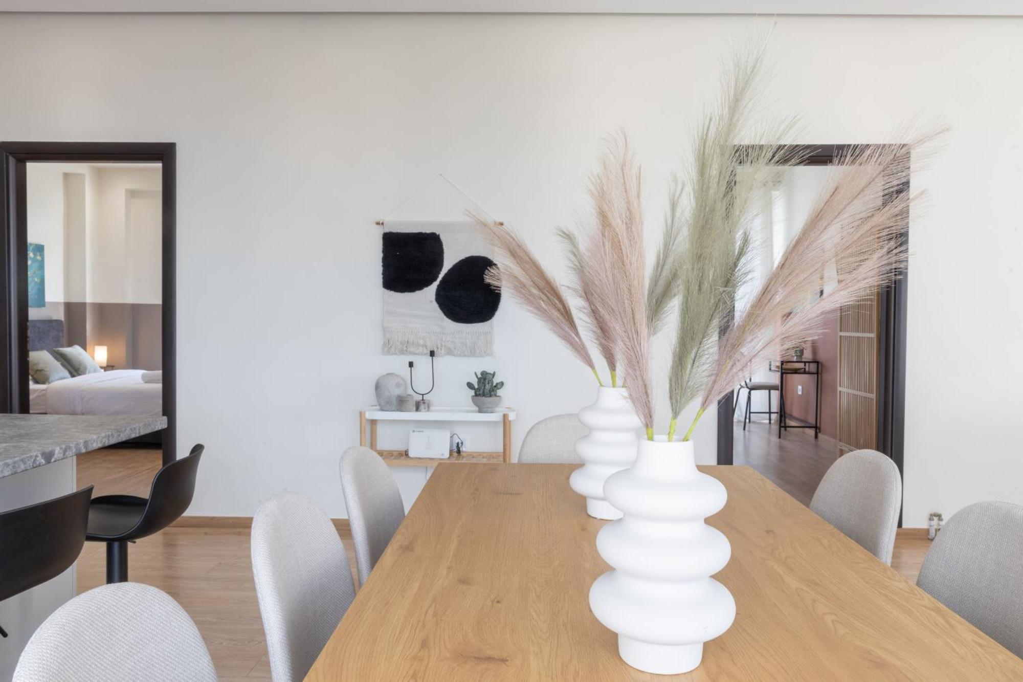 Luxurious 3-Bedroom Seaside Retreat Fully Renovated In 2025 Афіни Екстер'єр фото